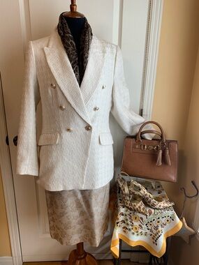 Le Suit vintage Champagne A-Line Skirt